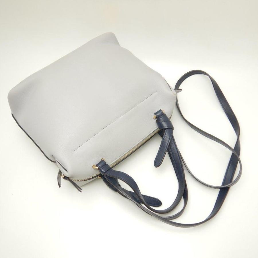CELINE（セリーヌ） スモールソフトキューブ カーフ ライトグレー