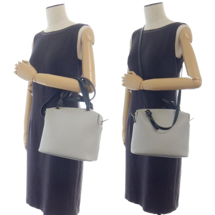 CELINE（セリーヌ） スモールソフトキューブ カーフ ライトグレー
