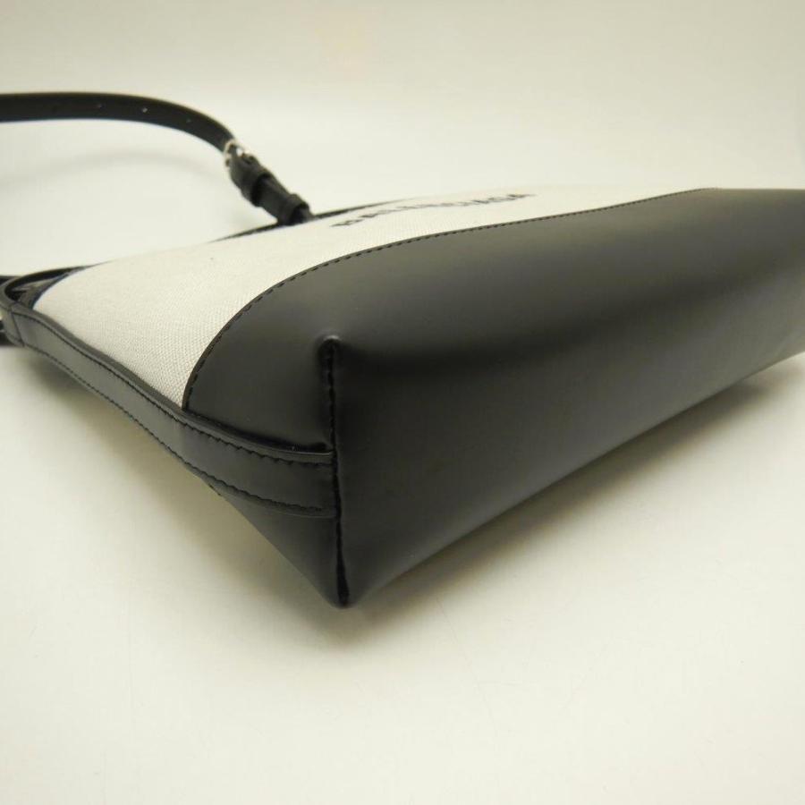 新品　BALENCIAGA バレンシアガ　639497 ネイビークロスボディ BALENCIAGA（バレンシアガ） BALENCIAGA 639497 ネイビークロスボディ