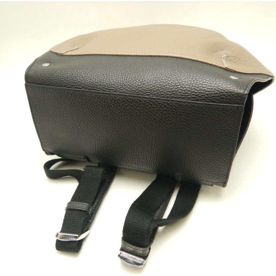 Orobianco（オロビアンコ） バックパック レザー ベージュ ブラック