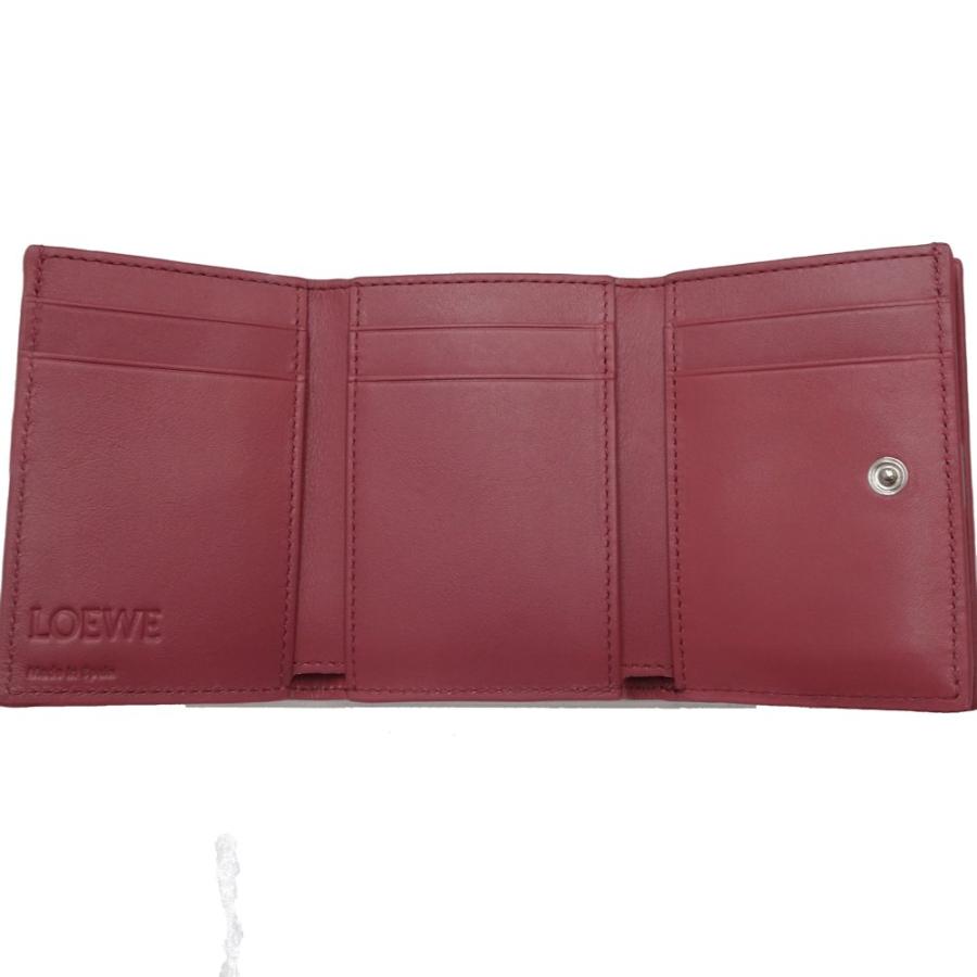 お値下げ❣️LOEWE ロエベ アナグラムトライフォールド 三つ折り お値下げ❣️LOEWE ロエベ アナグラムトライフォールド 三つ折り