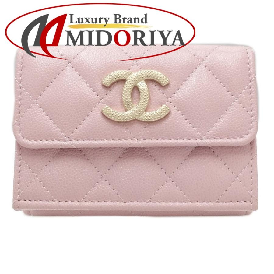 CHANEL ピンク 三つ折り財布 CHANEL ピンク 三つ折り財布