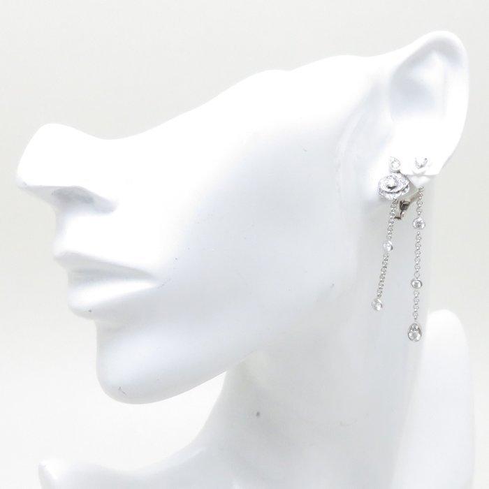 ピアジェ　ローズピアス PIAGET/ピアジェ通販 | Piaget Rose イヤリング | 三越伊勢丹の