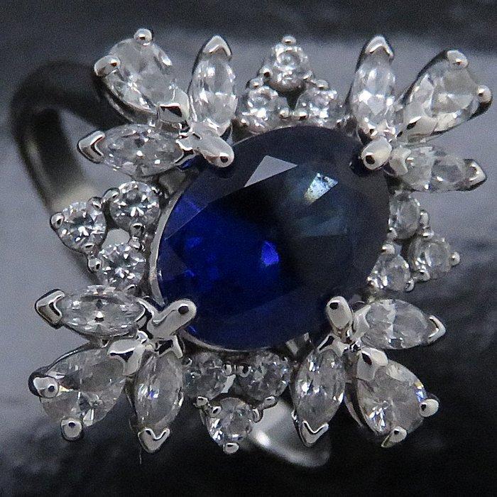 SWAROVSKI（スワロフスキー） リング クリスタル ブルーxクリア#55