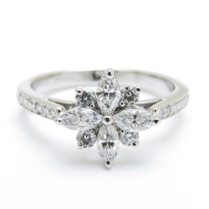 TIFFANY&Co. ティファニー ビクトリアクラスターリング