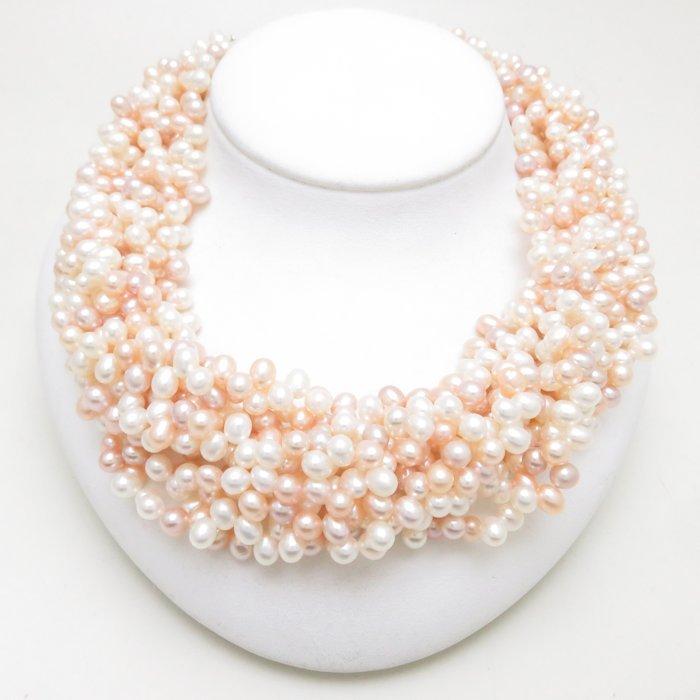 TIFFANY&Co.（ティファニー） トルセード パール ネックレス 10連 淡水