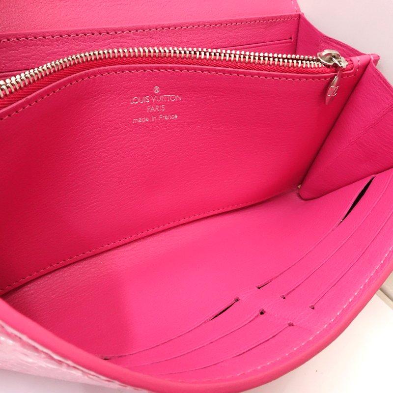 LOUIS VUITTON（ルイ・ヴィトン） ポルトフォイユ カプシーヌ ロング 