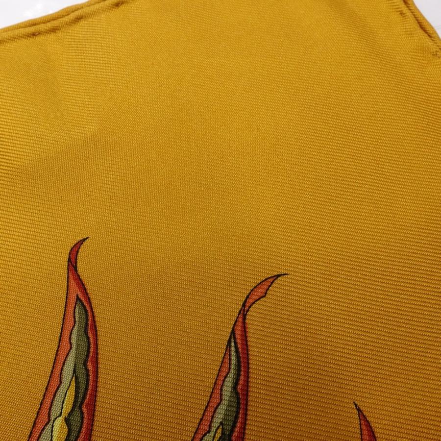 Salvatore Ferragamo サルヴァトーレフェラガモ スカーフ