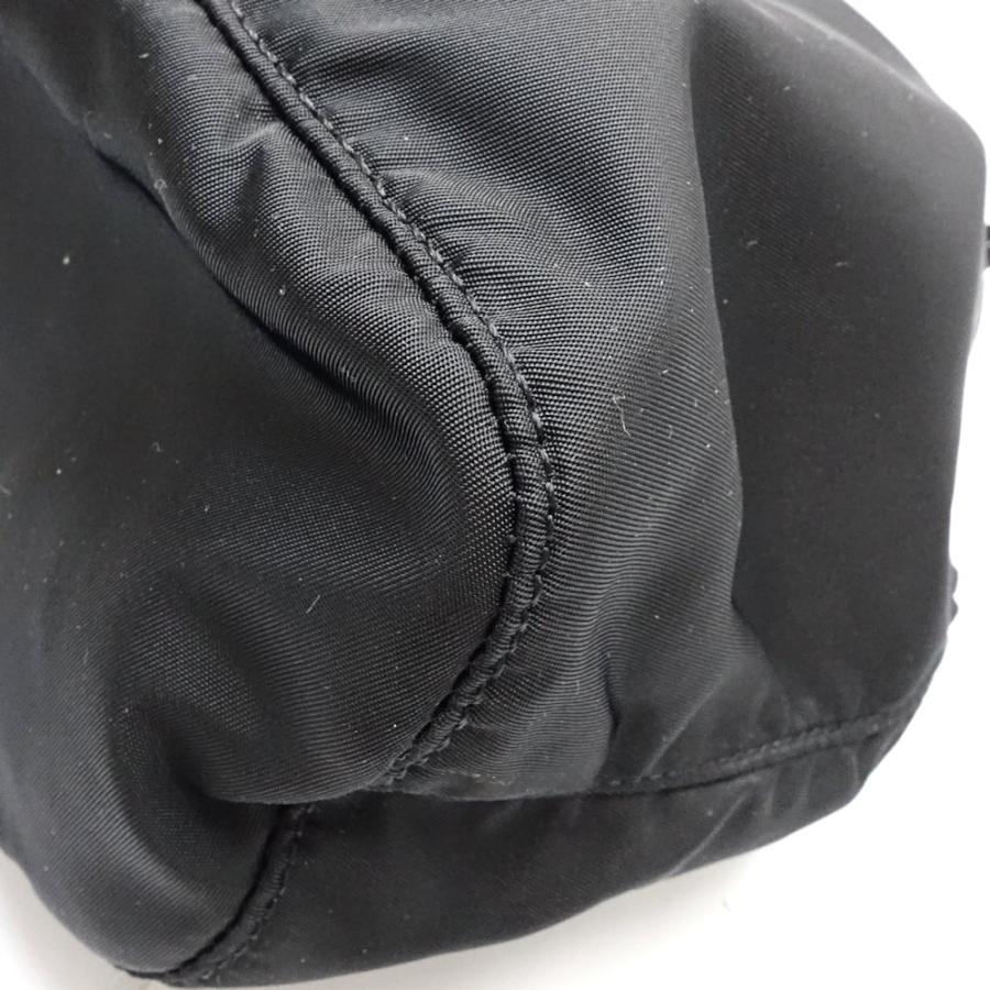 PRADA ブラック ナイロン ポーチ 巾着 PRADA アクセサリーポーチ ブラック ナイロン 巾着 PRADA プラダ