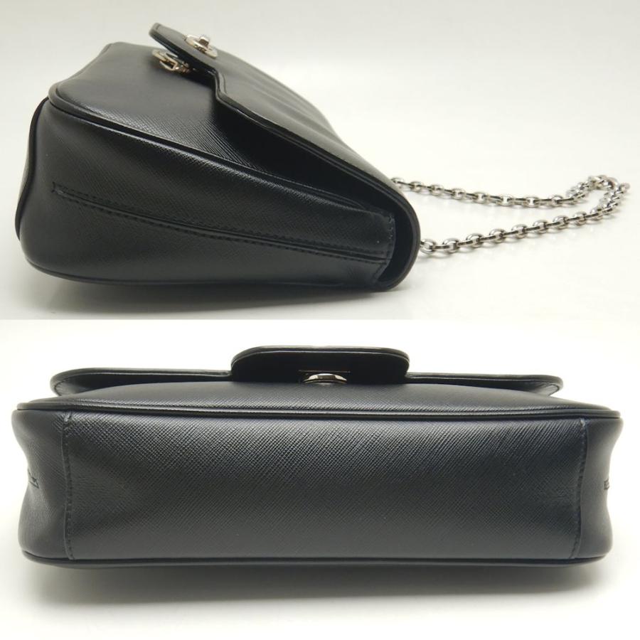 Salvatore Ferragamo サルヴァトーレフェラガモ ダブルガンチーニ 