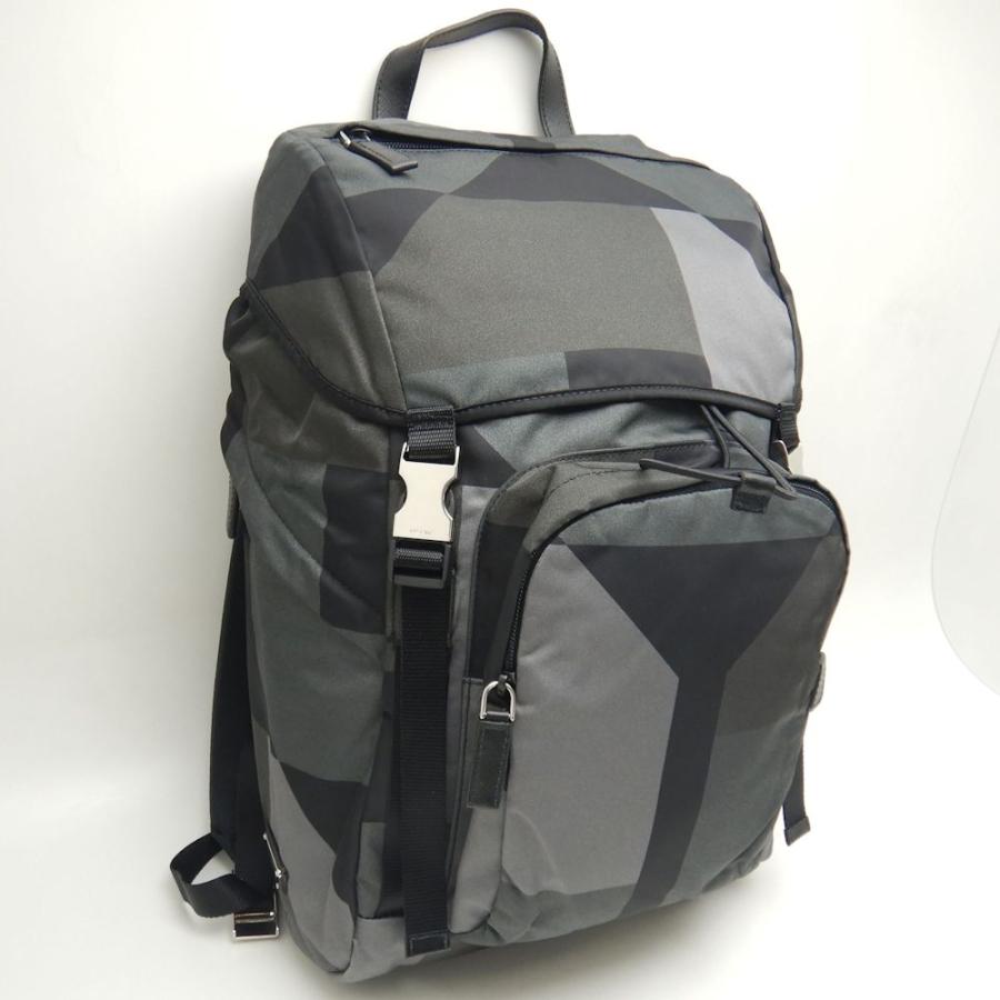 PRADA（プラダ） 2VZ135 リュック・バックパック テスート 幾何学模様