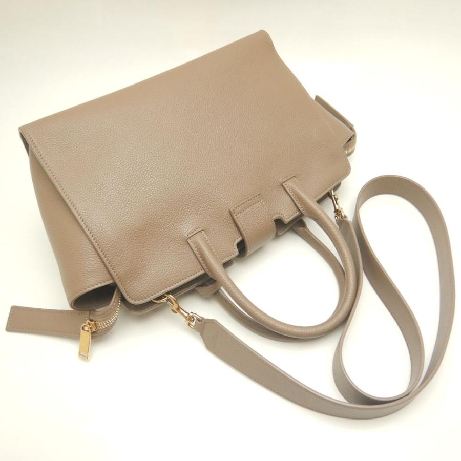Yves Saint Laurent（イヴ・サンローラン） SAINT LAURENT サン 