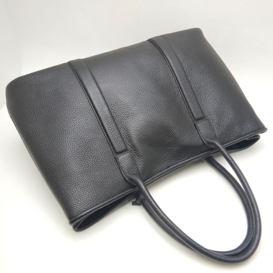 美品　BARNEYS NEW YORK トートバッグ　ブラック　レザー 630 即日発送！ 国内買付☆【Barneys New York】レザートートバッグ