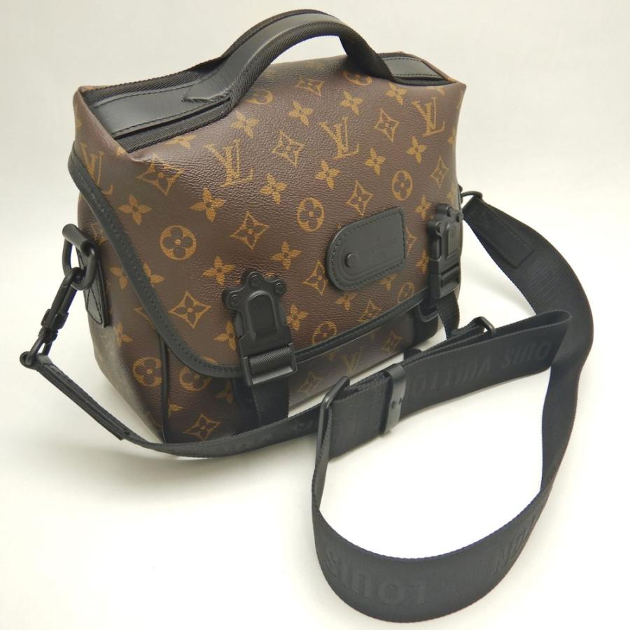 LOUIS VUITTON（ルイ・ヴィトン） モノグラムマカサー LVトレイル
