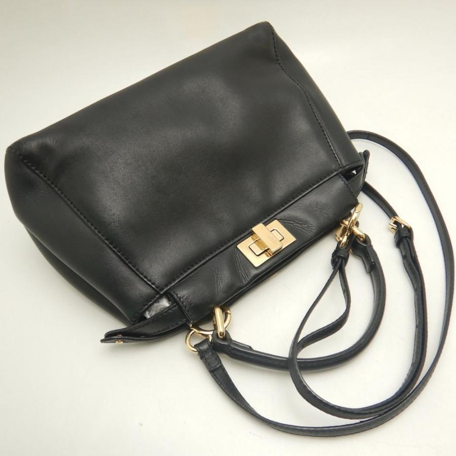 【正規品】FENDI ピーカブー ミニ ショルダーバッグ　 8BN244-K4P FENDI（フェンディ） ピーカブー ミニ 8BN244・K4P・148・010 2WAY