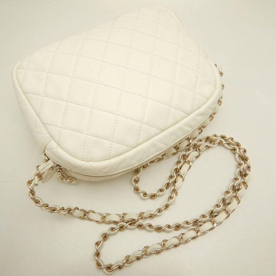 CHANEL（シャネル） マトラッセ キャビアスキン ショルダーバッグ 