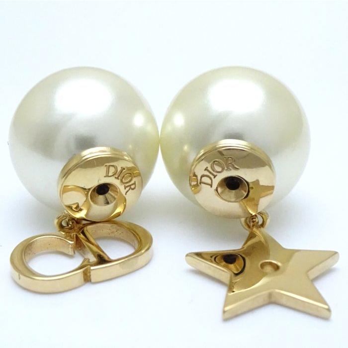 【美品】ChristianDior トライバルピアス　スター　ゴールド　片耳用 Christian Dior（クリスチャン・ディオール） トライバル ピアス CD