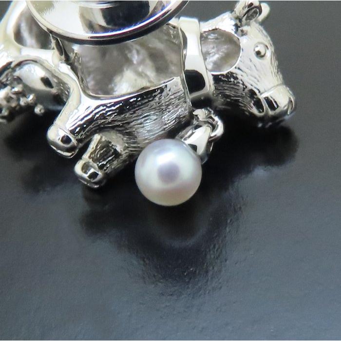 MIKIMOTO（ミキモト） 牛モチーフ ピンブローチ シルバー 真珠 ベビー