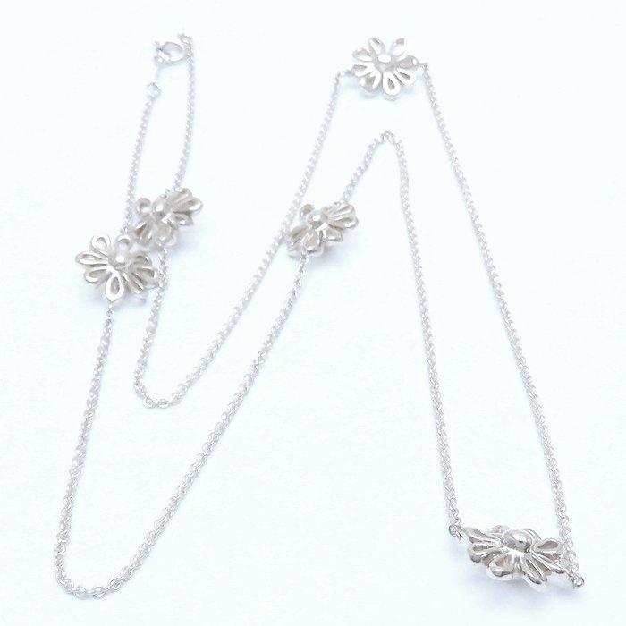 TIFFANY&Co.（ティファニー） デイジー ネックレス 5モチーフ ロング