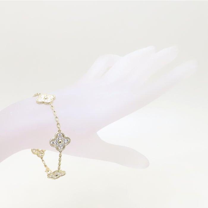 Van Cleef ＆ Arpels（ヴァンクリーフ ＆ アーペル） Van Cleef