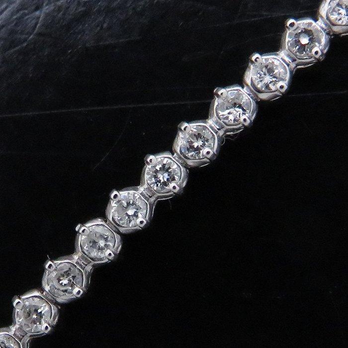 専用♡ pt850プラチナダイヤモンド1.0ctブレスレット PT850 プラチナ 1ct ダイヤモンドブレスレット