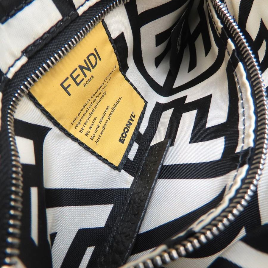 FENDI（フェンディ） バケット ミニ フォン ケース 7AS138 マーク