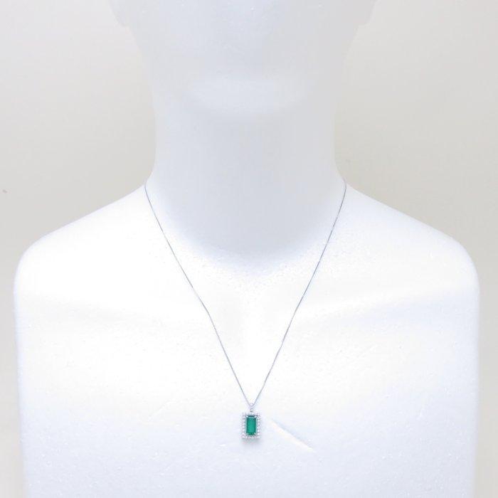 ネックレス エメラルド0.71ct ダイヤモンド0.013ct Pt900x850 プラチナ