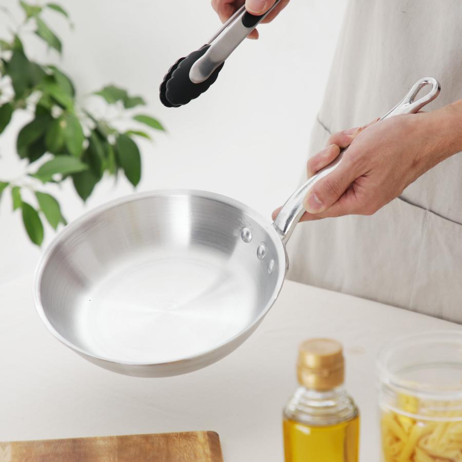 アルミフライパン 20cm パスタ プロ仕様 ノンコーティング