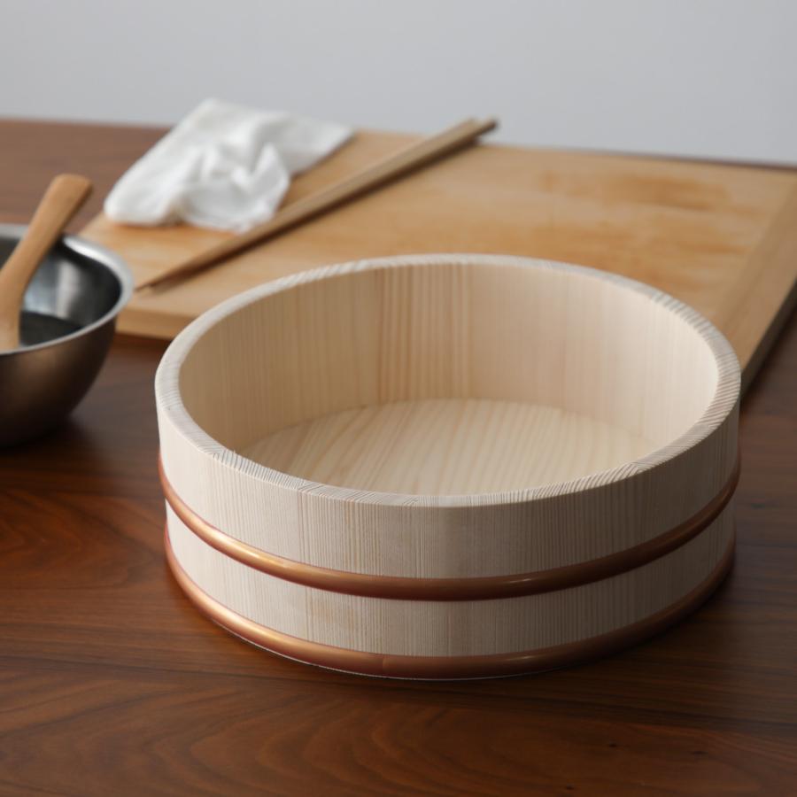 寿司桶 蓋なし 27cm 約3合 樹脂タガ 飯台 : フライパン専門店 鐵兎堂 