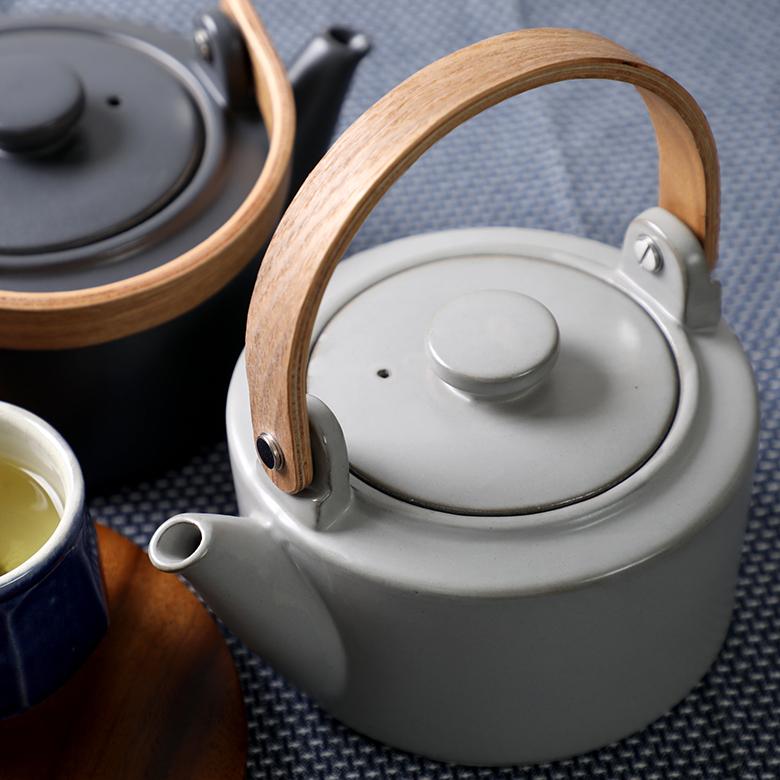 直火土瓶 小 700ml Saliu 日本製 天然木柄 Lolo Japan 墨 灰 美濃焼 Lolo 土瓶 急須 やかん Sa キッチン雑貨shopガンバレ奥さん 通販 Yahoo ショッピング