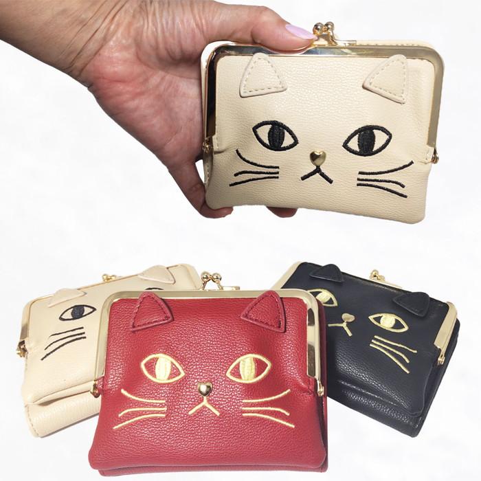 ☆送料無料☆猫ちゃん二つ折り がま口財布 顔刺繍 ネコ雑貨 小銭入れ