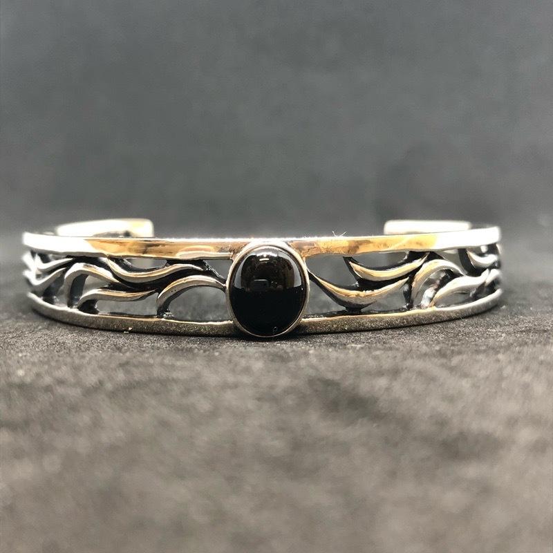 シルバー925 オーバル型 オニキス　バングル シルバー925 オニキスバングル メンズ 腕輪 一粒 シルバー