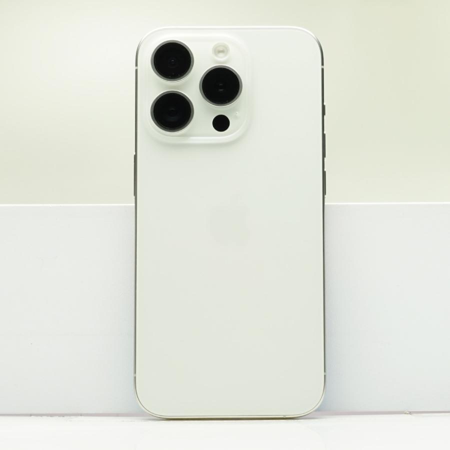 iPhone 15 Pro Max 1TB SIMフリー Aランク 中古 本体 スマホ スマートフォン ブラックチタニウム ホワイトチタニウム ブルーチタニウム ナチュラルチタニウムの画像