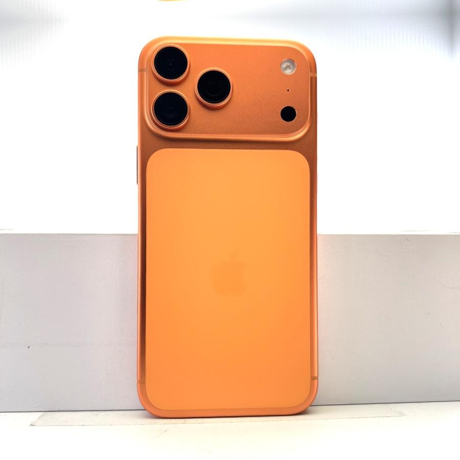 iPhone 17 Pro Max 2TB オレンジ 未開封品　箱傷みあり iPhone 17 Pro Max 2TB SIMフリー Bランク 中古 本体 スマホ
