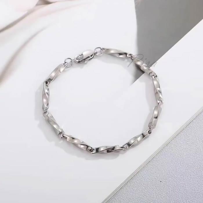 Risa（リサ） ブレスレット チェーン 金属アレルギー対応 ツイスト