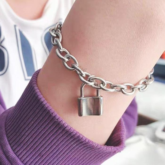 Risa（リサ） ブレスレット チェーン 南京錠 金属アレルギー 対応