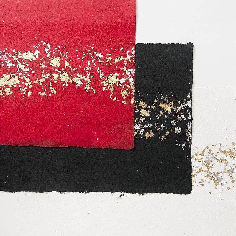 大人も着やすいシンプルファッション 手漉き金銀ちり 横 赤 四切 色和紙 Laurence Institut Fr