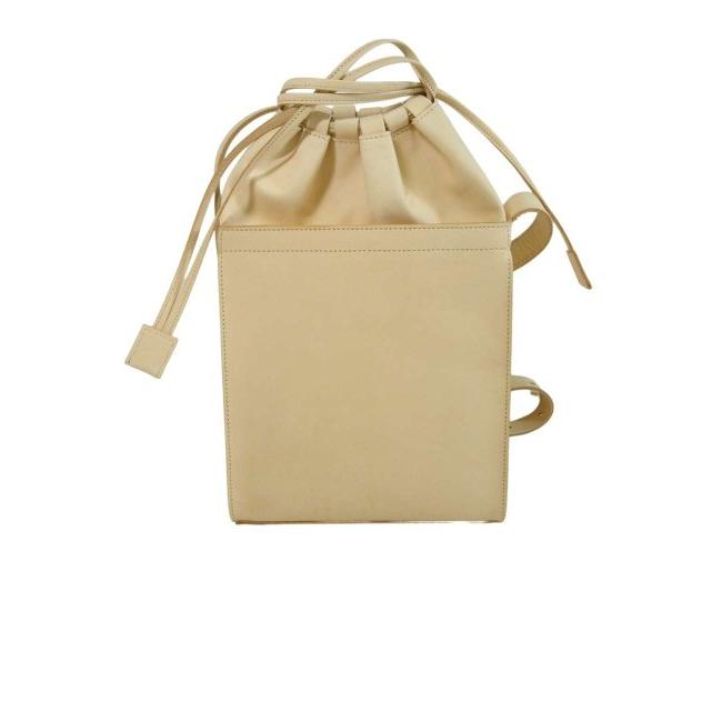 BREE ブリー　バッグ BREE ブリー ショルダーバッグ クロスボディ ヌメ革 巾着 ドロー