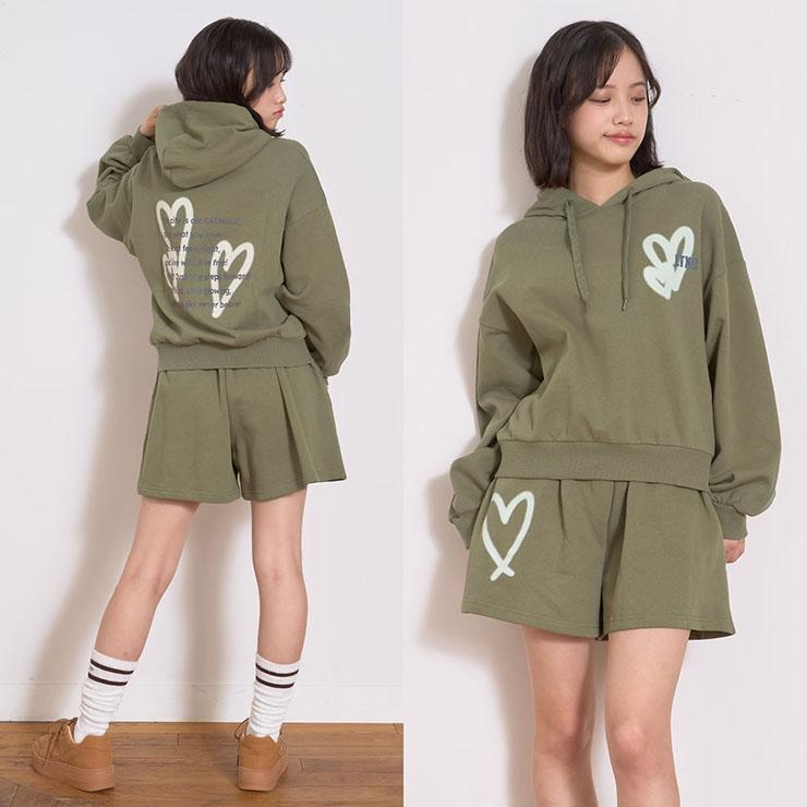 ふわり☆新品 ラブトキシック☆裏起毛スウェット 140 150 160 LOVETOXIC Lovetoxic 薄裏起毛スウェットセットアップ スプレー