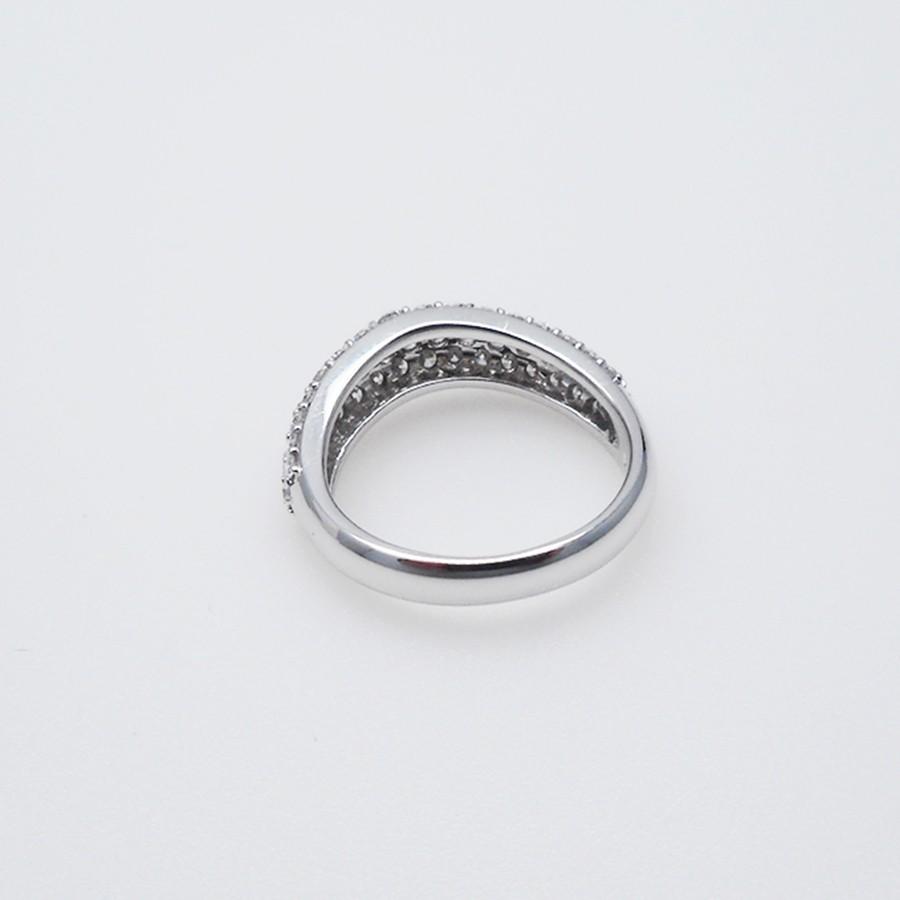 限定品 K18WG ダイヤモンドリング 【DGJ3670496121】(132000円)