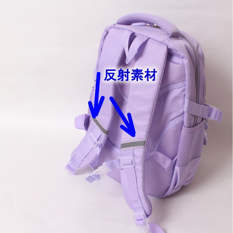 キッズ リュックサック お出かけマスコット付き ランドセルと同じ程度