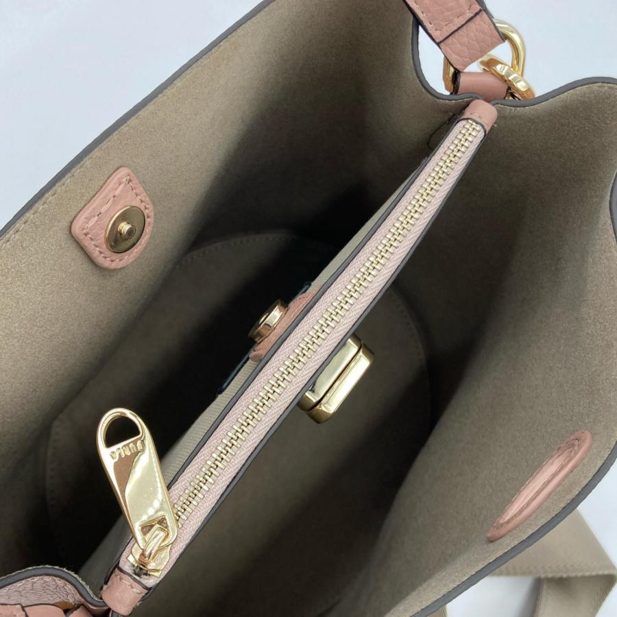 FURLA（フルラ） ショルダーバッグ ピンクベージュ DANAE S BUCKET BAG