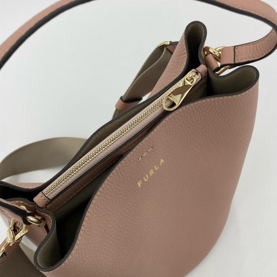 FURLA（フルラ） ショルダーバッグ ピンクベージュ DANAE S BUCKET BAG
