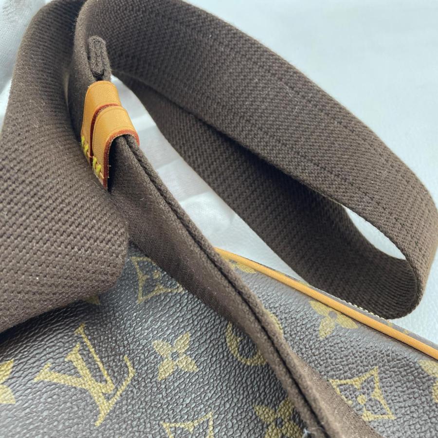 LOUIS VUITTON（ルイ・ヴィトン） ショルダーバッグ ポシェット