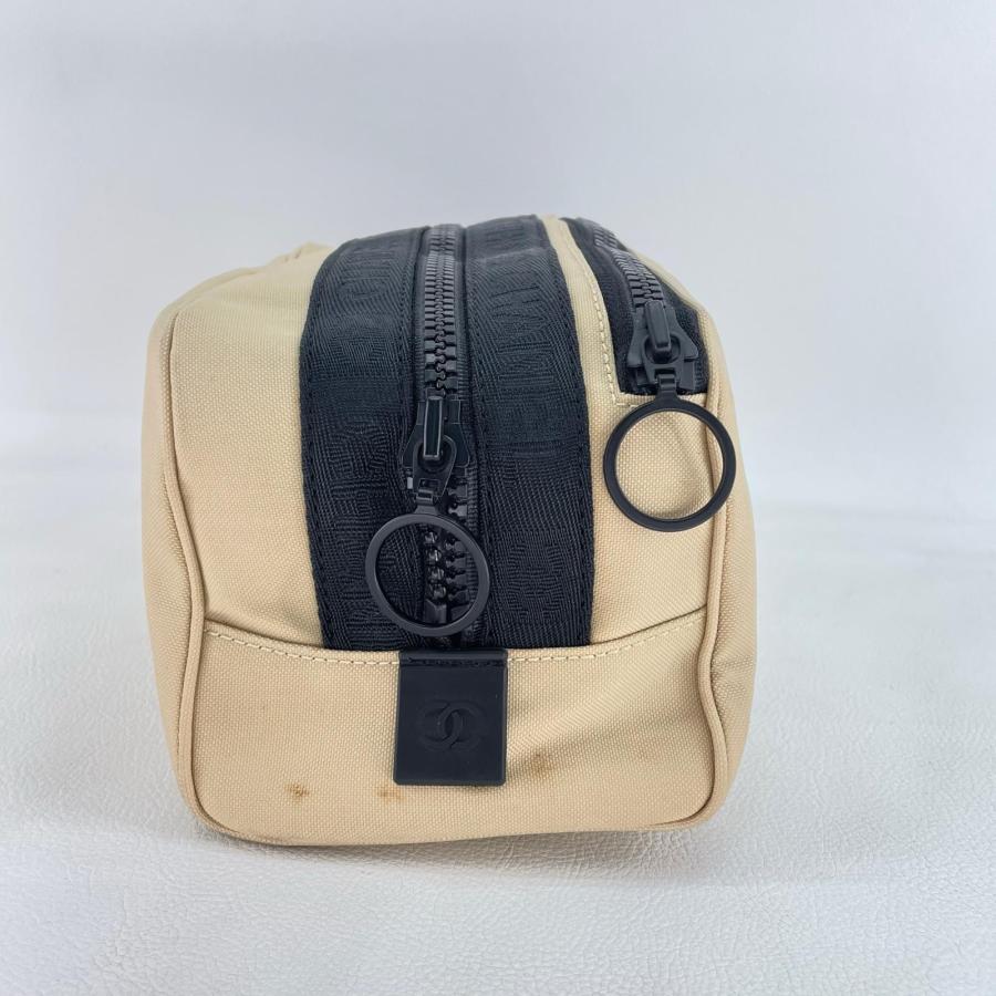 CHANEL（シャネル） ハンドポーチ スポーツライン キャンバス ベージュ 