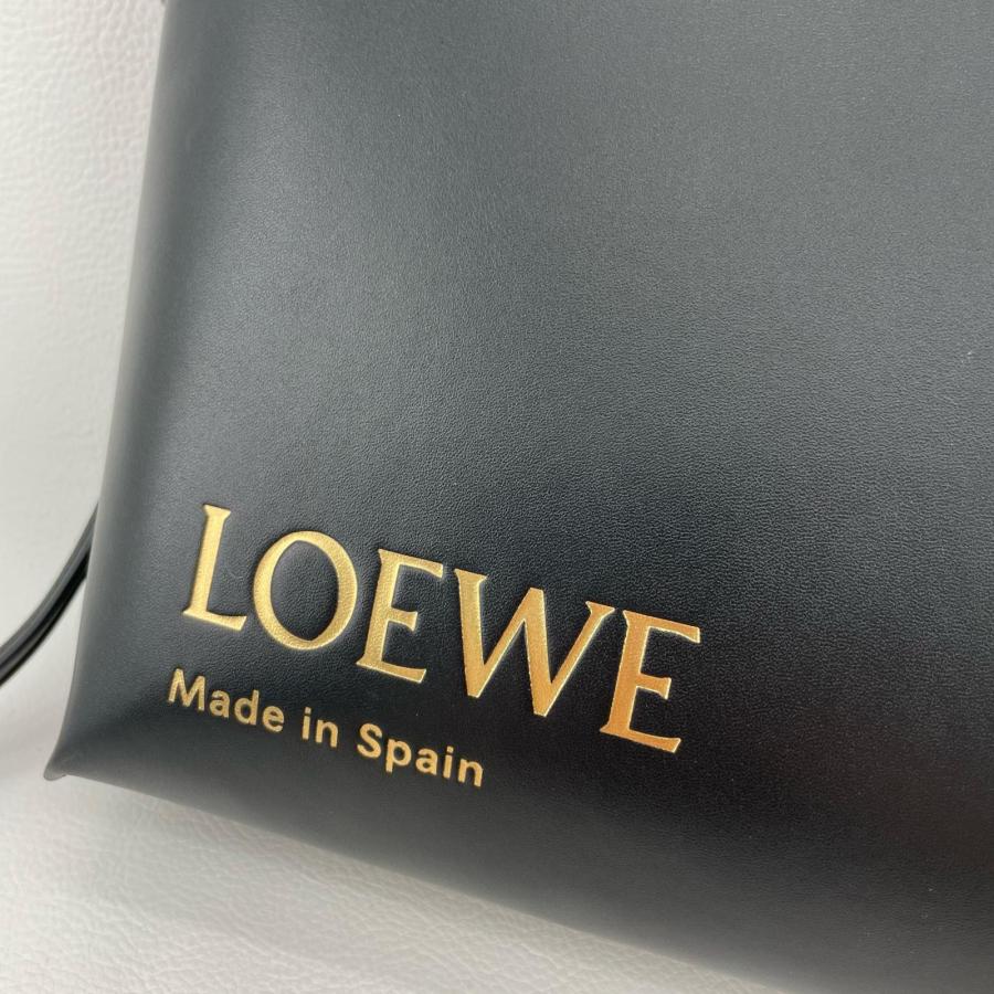 LOEWE（ロエベ） 美品】ロエべ クラッチバッグ Tポーチ CLE0MIPX01