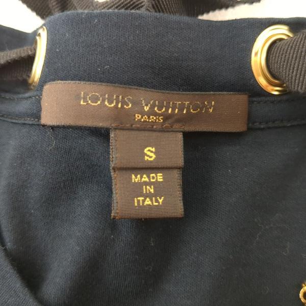 【正規品】LOUIS VUITTON Tシャツ チャーム LOUIS VUITTON チャーム付Tシャツ