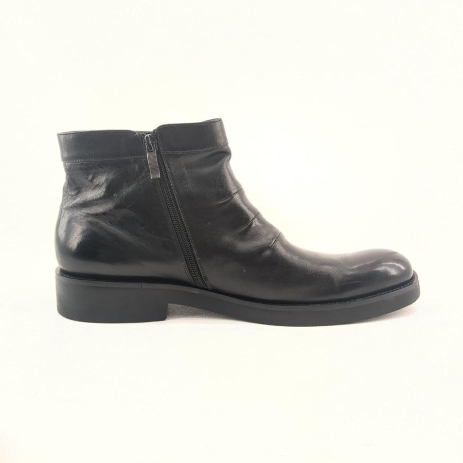 GUCCI（グッチ） レザーショート サイドジップ ブーツ 81605・43