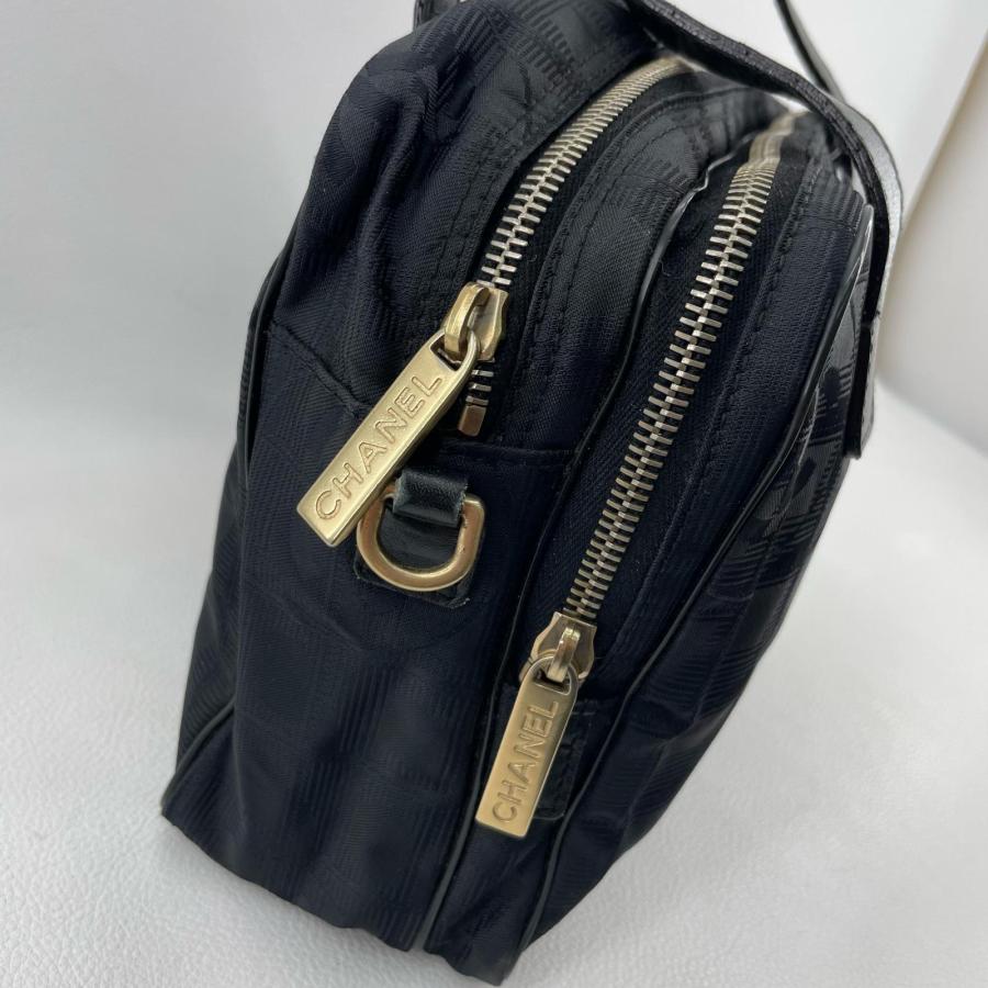 CHANEL 2WAY バッグ　ブラック CHANEL（シャネル） CHANEL 2WAY ハンドバッグ ニュートラベルライン