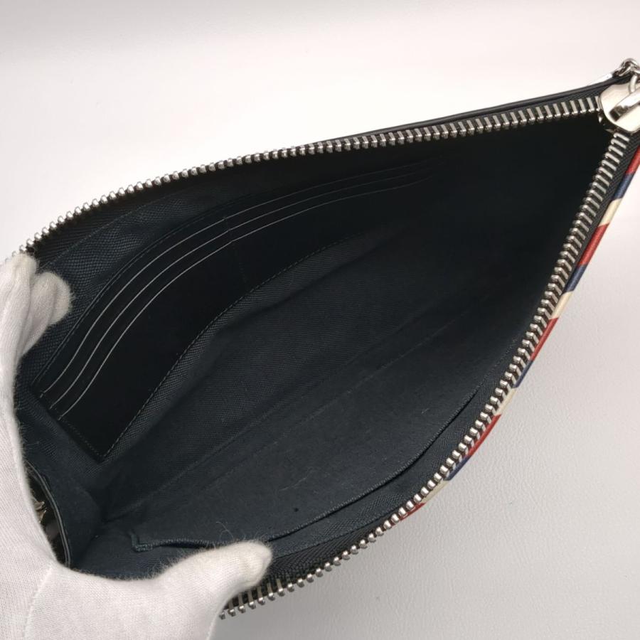 GUCCI 496346 0416 クラッチバッグ GGスプリーム ブラック 角 GUCCI 496346 0416 クラッチバッグ GGスプリーム ブラック 角
